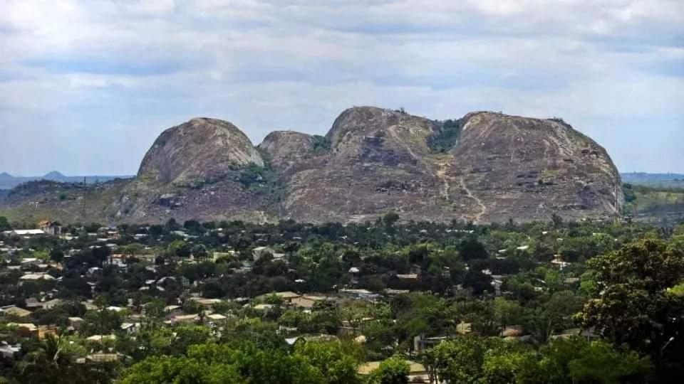 Hostel Pensao Ya Mute Chimoio Exteriér fotografie